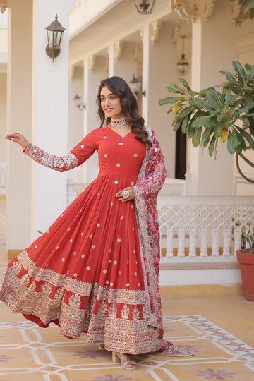 KAVITA' DESIGNER READYMADE GOWN