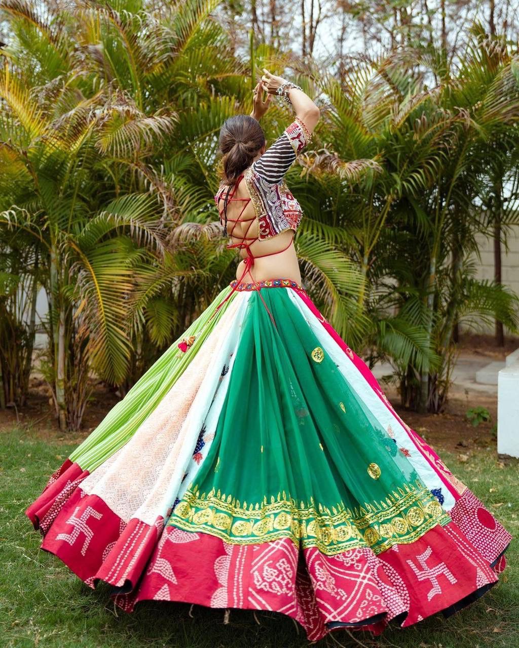 Nayan Glamour Navratri Lehenga Choli