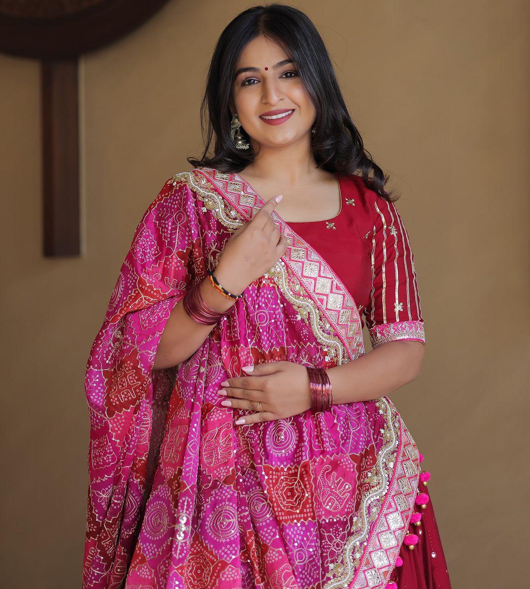 Sakani Garba Navratri Lehenga