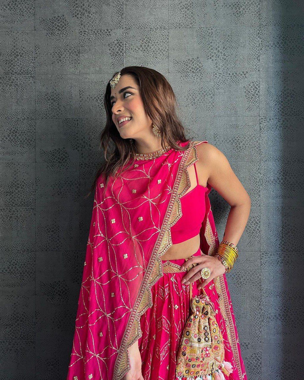 Sukhmani Gulsheen Lehenga Choli