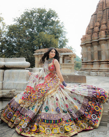 Nartan Nikhar Navratri Lehenga Choli
