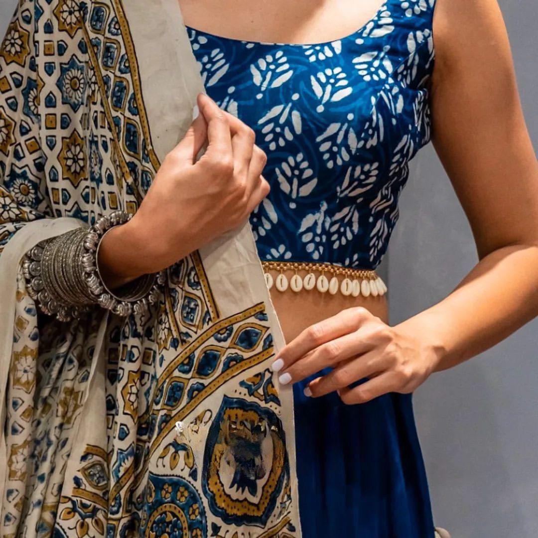 Zane Charm Navratri Lehenga Choli With Store Images