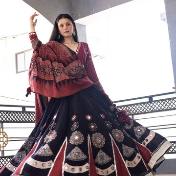 Zahira Navratri Lehenga Choli With Store Images