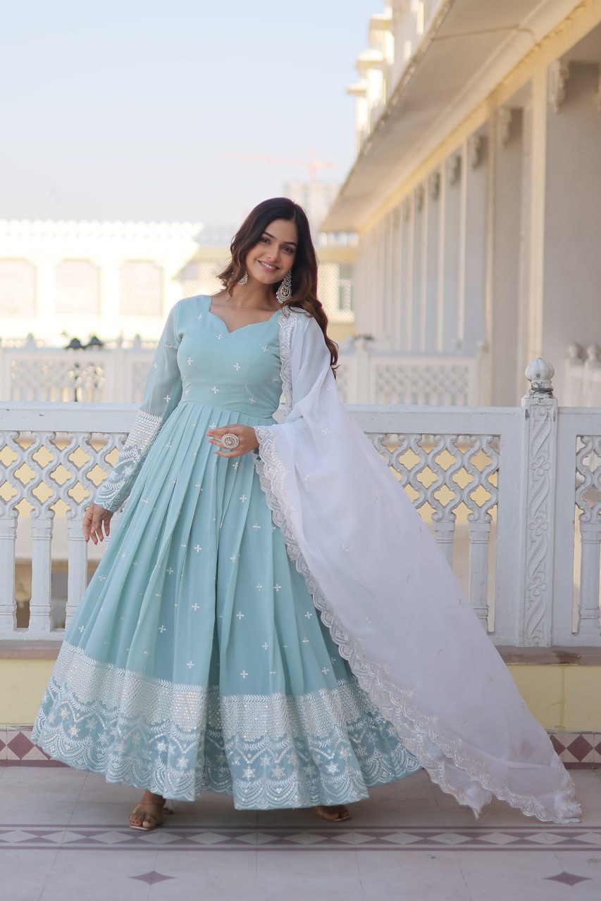 New Latest Aliya Cut Anarkali Suit Set